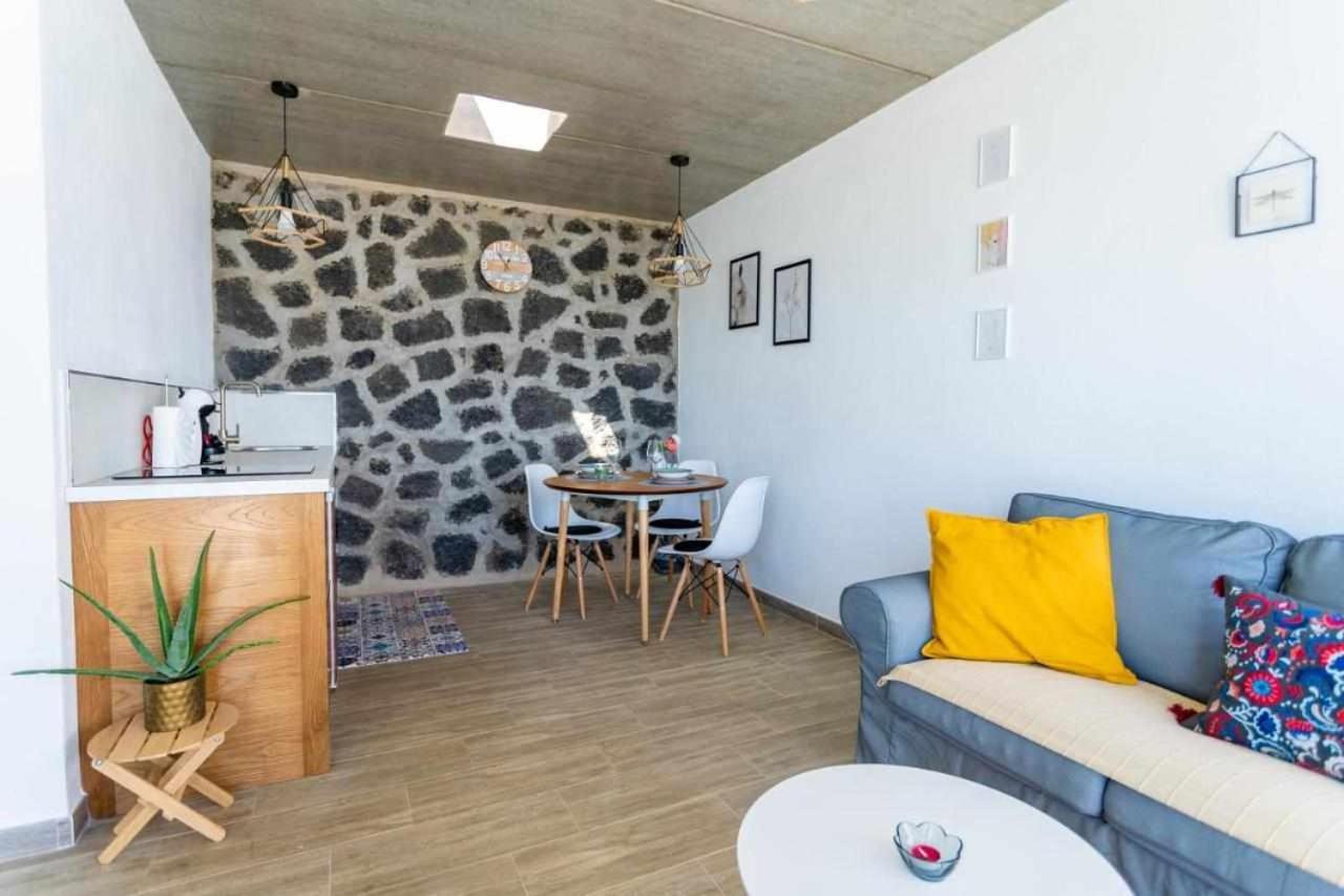 Suites Bene Lanzarote La Asomada  المظهر الخارجي الصورة